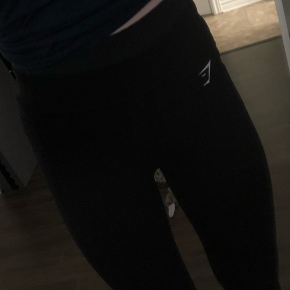 Gymshark Dreamy Mesh Leggings Like New - Picture 2 of 3